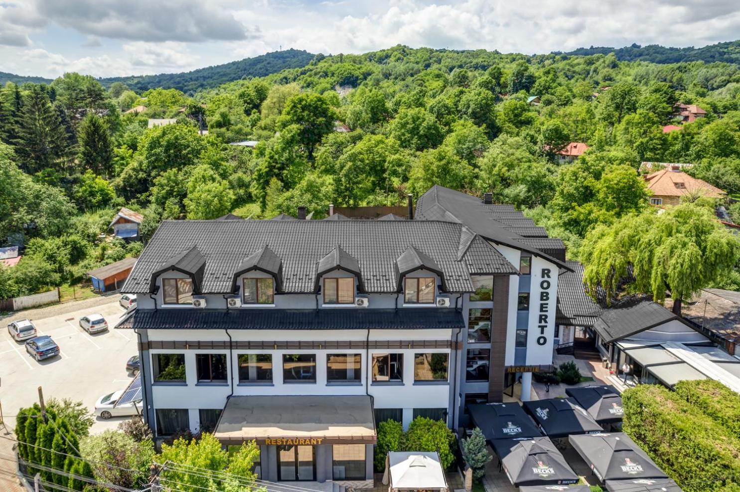 Hotel Roberto Slanic Prahova Dış mekan fotoğraf